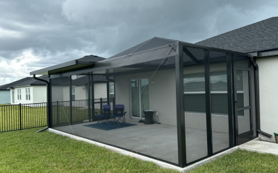 Professional Screen Room Services in Venice for Comfortable Outdoor Living